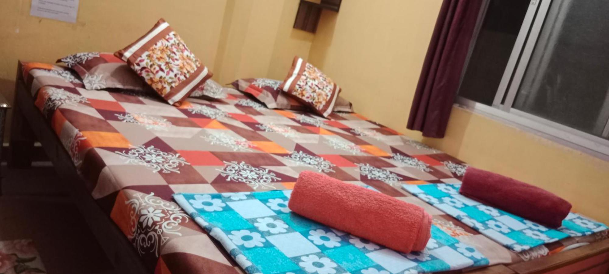 ורנאסי Azure Family Paying Guest House מראה חיצוני תמונה